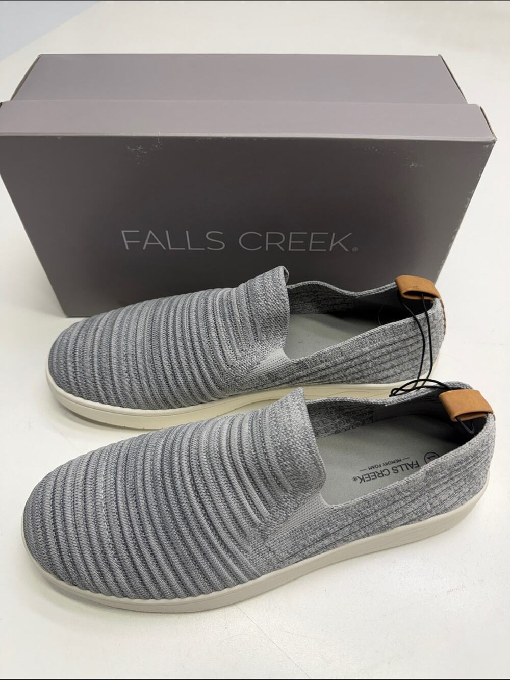 FALLS CREEK Women’s 11 Gray Slip On Athletic Shoes